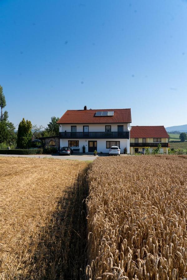Ferienwohnung Im Idyll 1 Hengersberg Exterior photo